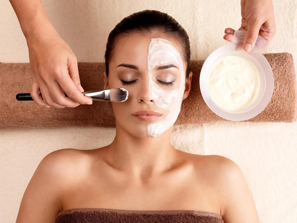 How to Start a Capsule Beauty Routine for Sensitive Skin